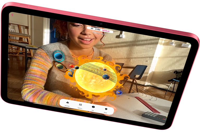 Imagem da tela do iPad com o app de realidade aumentada Merge Explorer.