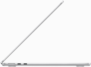 Вид збоку на MacBook Air у сріблястому кольорі