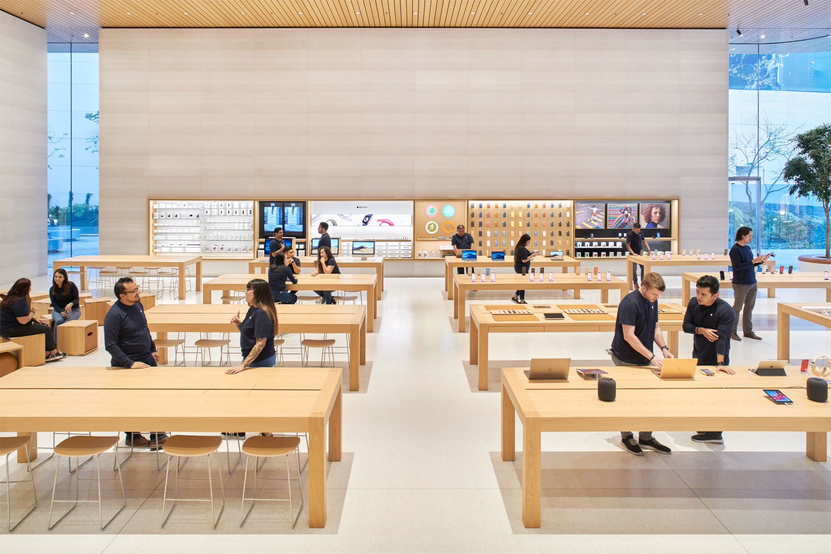 Официальный Магазин Apple В России