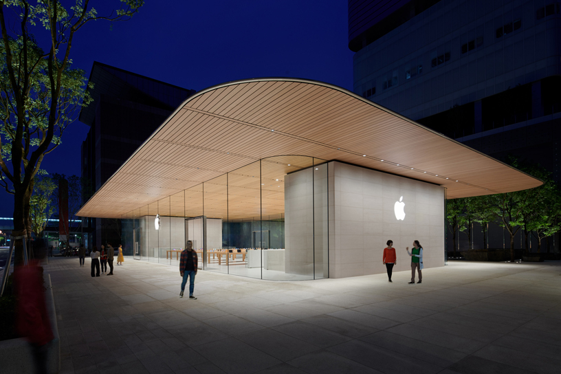 Первый Магазин Apple
