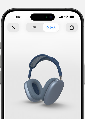 Bilden visar AirPods Max i himmelsblått på en skärm med förstärkt verklighet på iPhone.