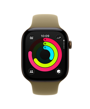 ダークブロンズアルミニウムケースのApple Watch Series 12。アクティビティリングの画面にムーブ、エクササイズ、スタンドの測定値が表示されている。オリーブ(アースカラーのグリーン)のスポーツバンド