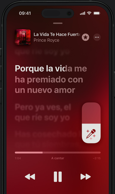 Se muestra el modo Apple Music Sing en un iPhone que está reproduciendo La Vida Te Hace Fuerte de Prince Royce