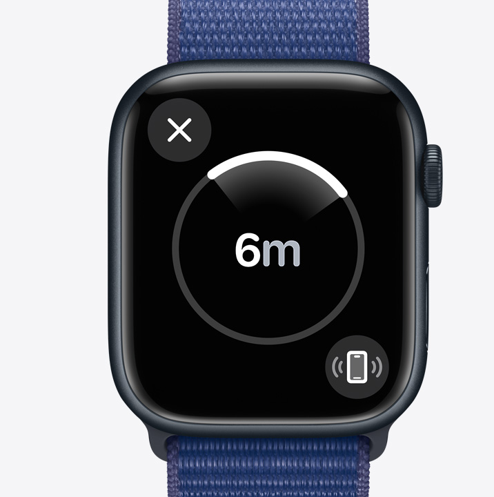 Apple Watch Series 9에서 정밀 탐색 기능으로 근처의 iPhone을 찾는 모습.