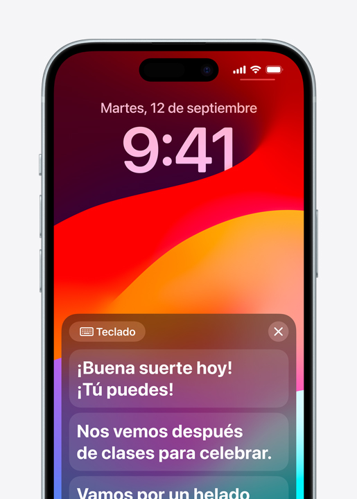 La pantalla de un iPhone muestra una serie de mensajes escritos que el dispositivo puede leer en voz alta con Lectura en Vivo.