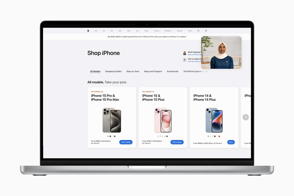 Shop with a Specialist online at apple.com is shown.