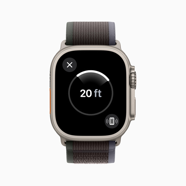 Apple Watch Ultra 2 affiche que iPhone se trouve à 20 pieds au moyen de localisation de précision.