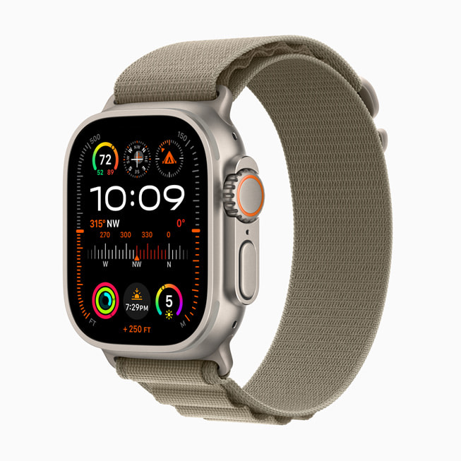 Apple Watch Ultra 2 ve yeni klasik zeytin yeşili Alpine Loop.