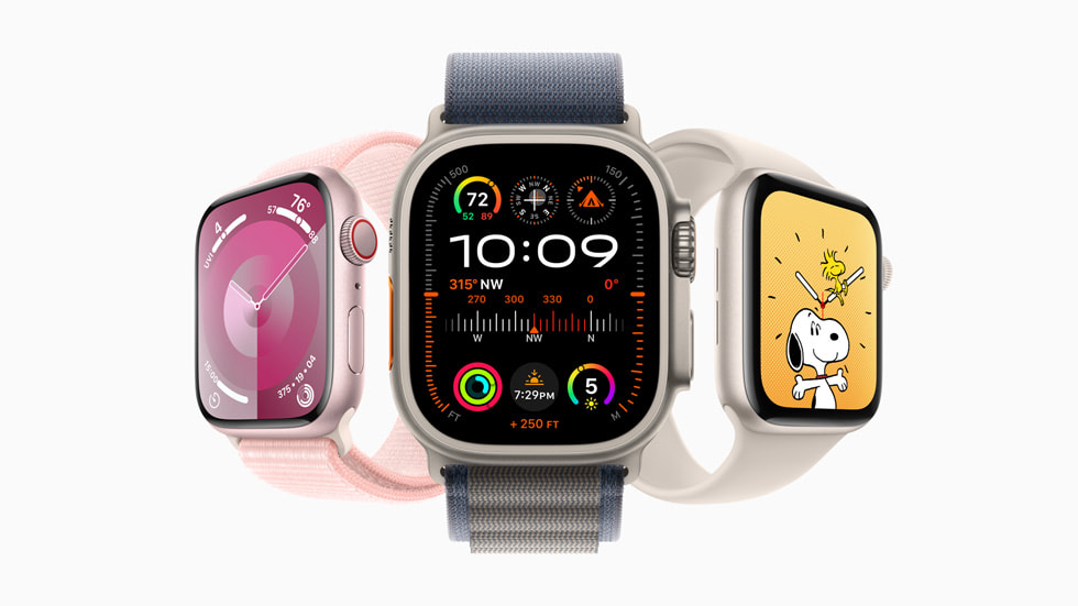 Trzy urządzenia Apple Watch pokazane, żeby przedstawić rodzinę najnowszych modeli Apple Watch.
