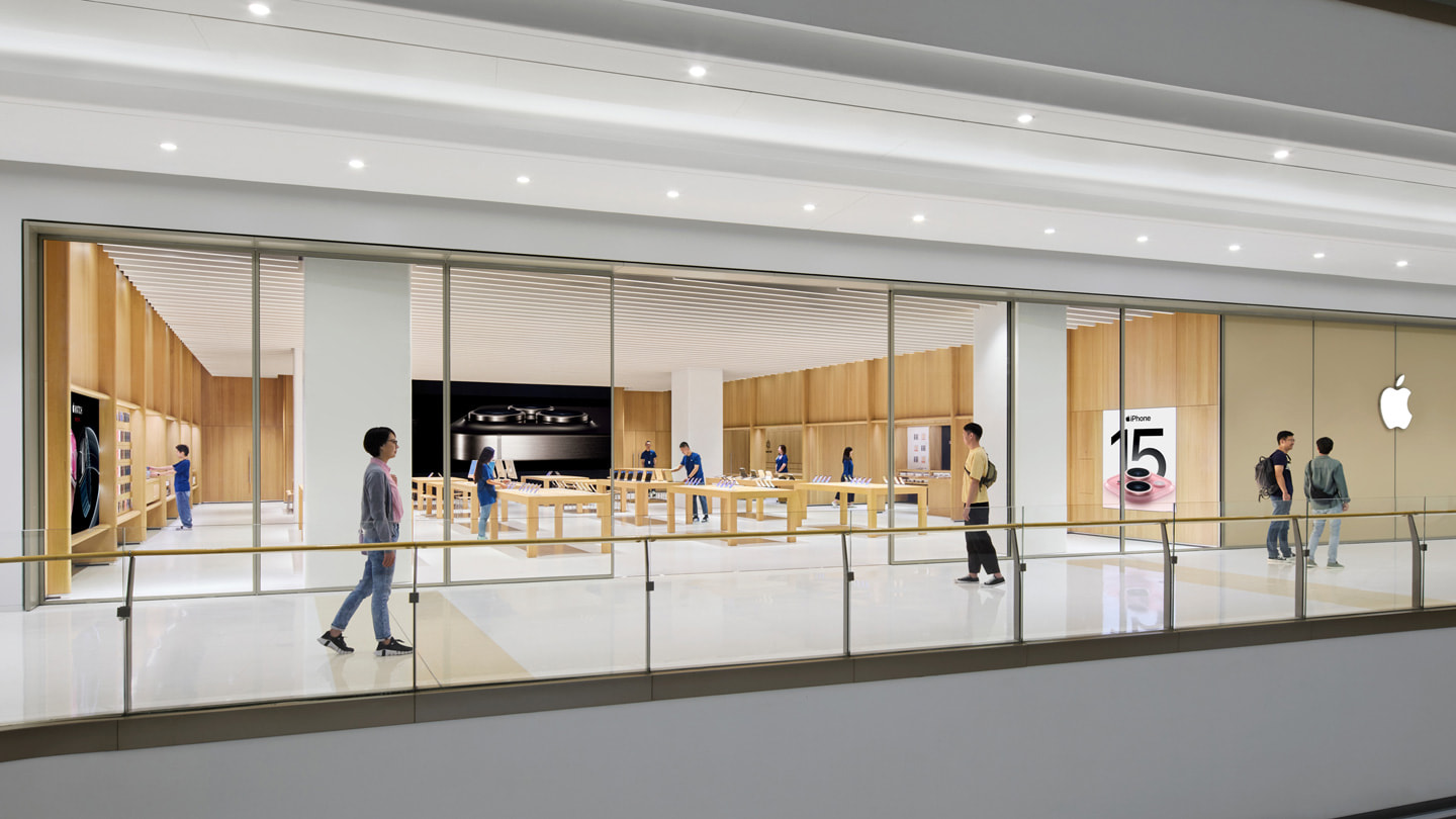 Apple MixC Wenzhou, Apple’s newest store in Wenzhou, opens this Saturday, 4 November, in China.