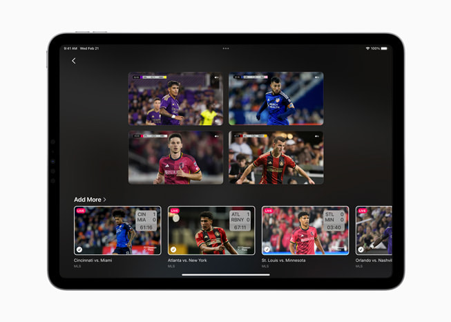 MLS Season Pass su un iPad Pro 11 pollici che mostra quattro partite in contemporanea.