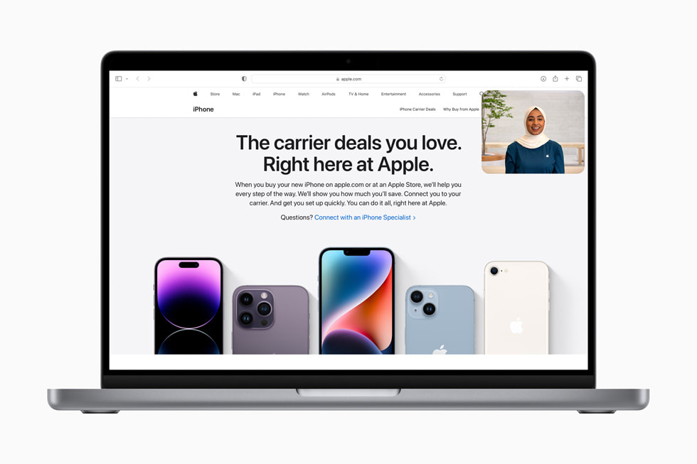 The Shop with a Specialist landing page shows the iPhone 14 line-up.