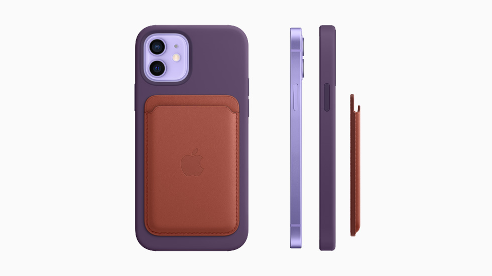 MagSafe 皮革銀包貼在包上矽膠護殼的紫色 iPhone 12 上。