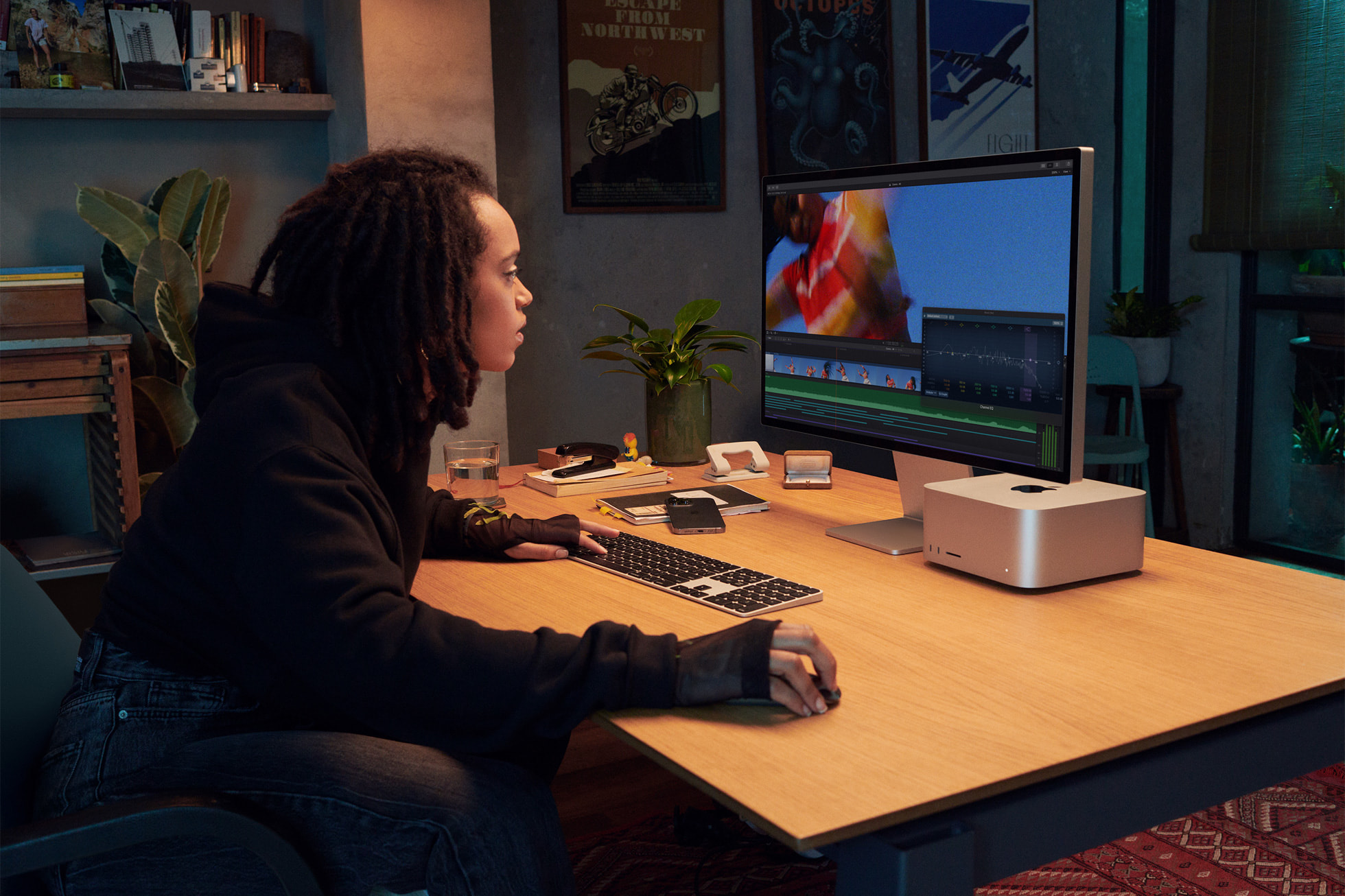 Apple unveils allnew Mac Studio and Studio Display Apple