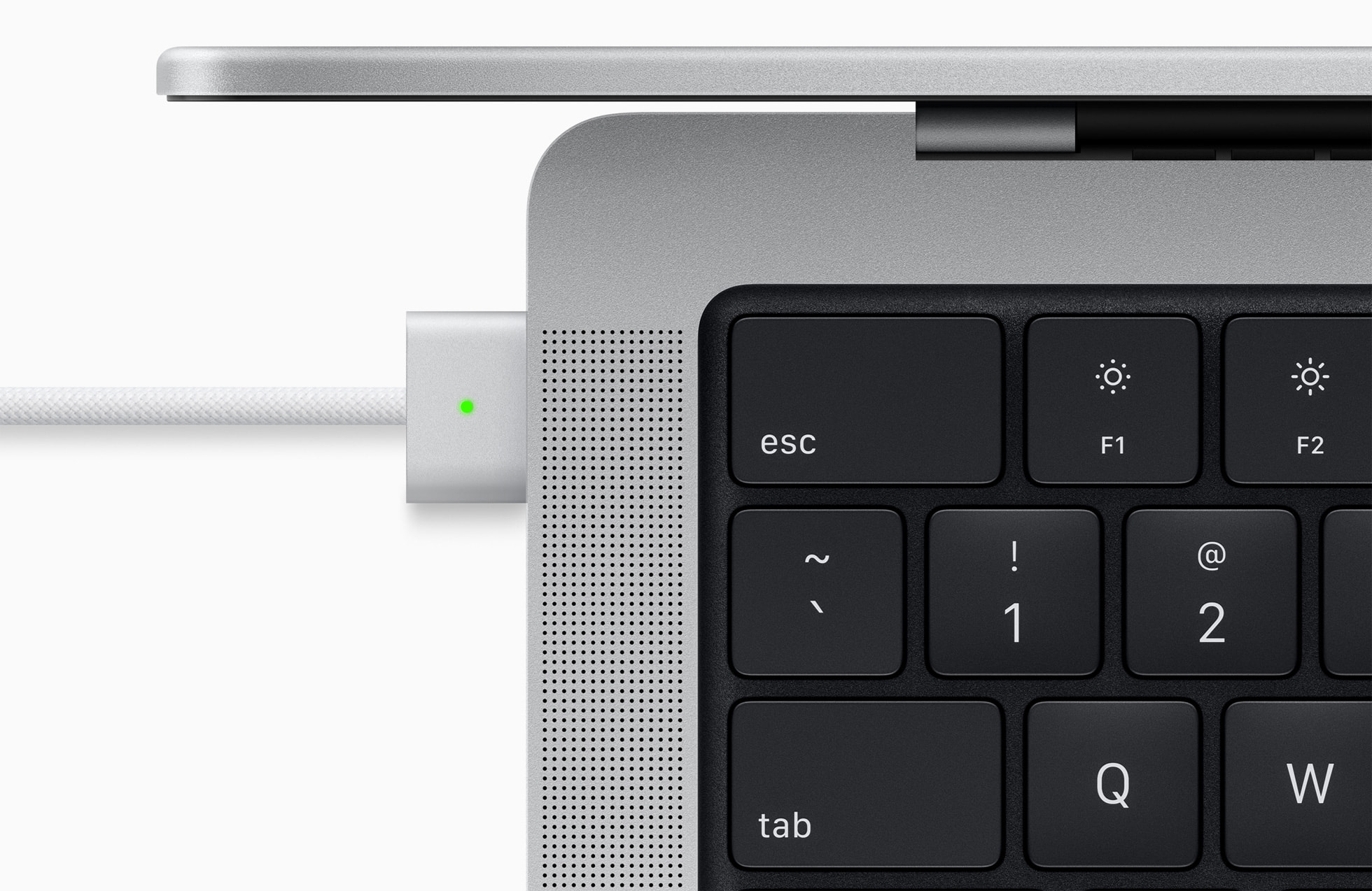 Apple unveils gamechanging MacBook Pro Apple (RO)