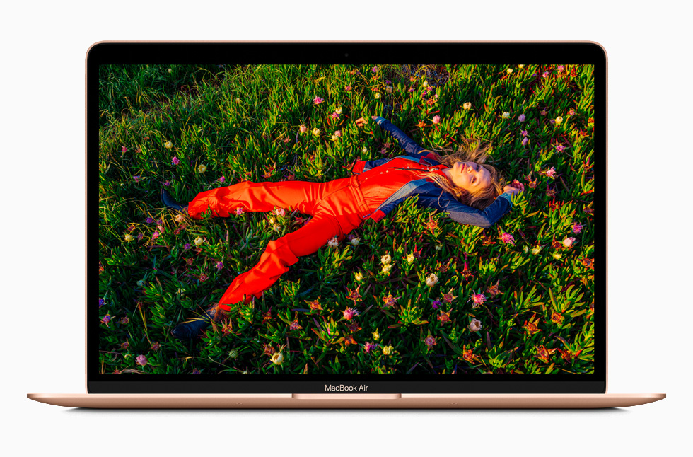 MacBook Air 2020 i3 AppleCare 11月まで