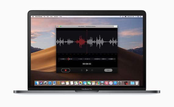 De Dictafoon-app op het bureaublad van een MacBook Pro.