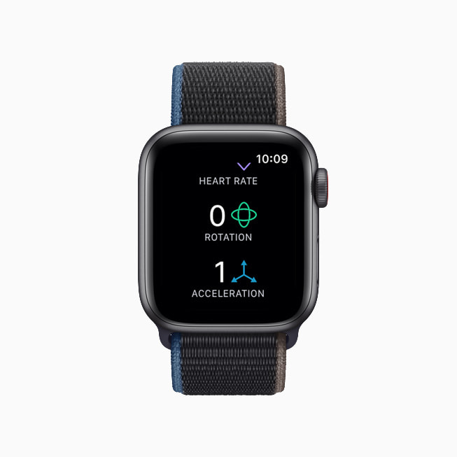 Un Apple Watch muestra los datos de frecuencia cardiaca en la app NightWare.
