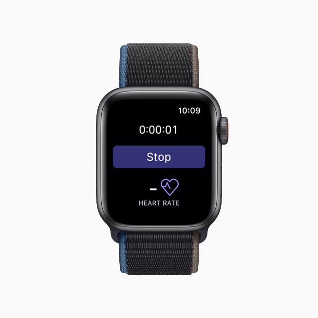 ساعة Apple Watch تعرض زر التوقف في تطبيق NightWare.