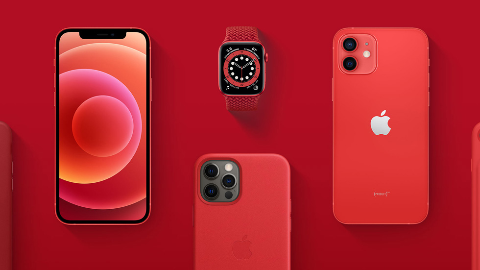 Apple iPhone 12 (PRODUCT) RED, iPhone 12 Pro, Apple Watch Series 6 (PRODUCT) RED 및 iPhone 12 mini (PRODUCT) RED.