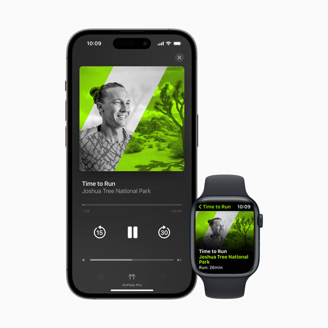 La edición de Hora de Correr sobre el Parque Nacional de Árboles de Josué en un iPhone 14 Pro y un Apple Watch Series 8.