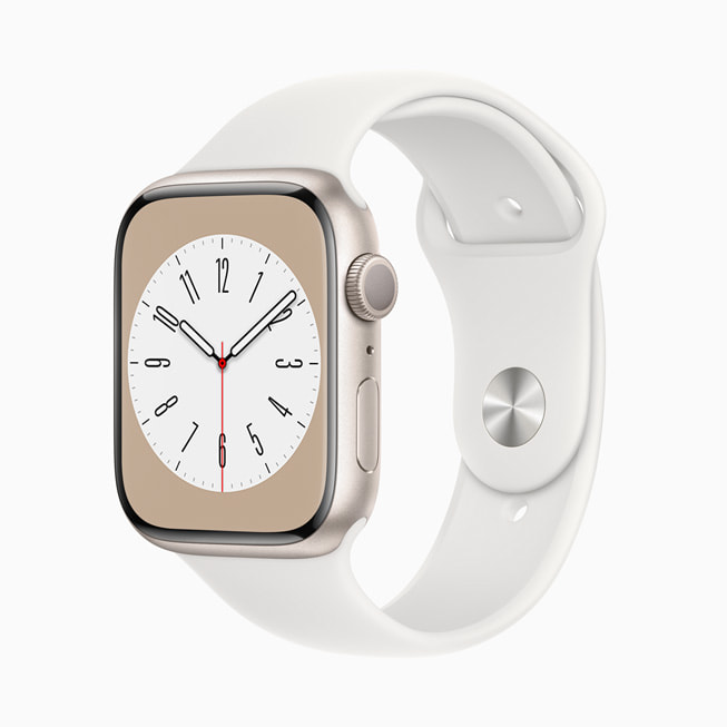 Apple Watch Series 8 以特定角度顯示於圖中。
