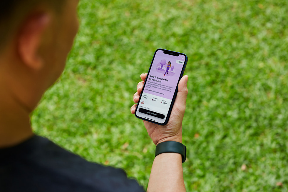The LumiHealth app on iPhone encouraging its user to accept a Workout challenge on his Apple Watch.