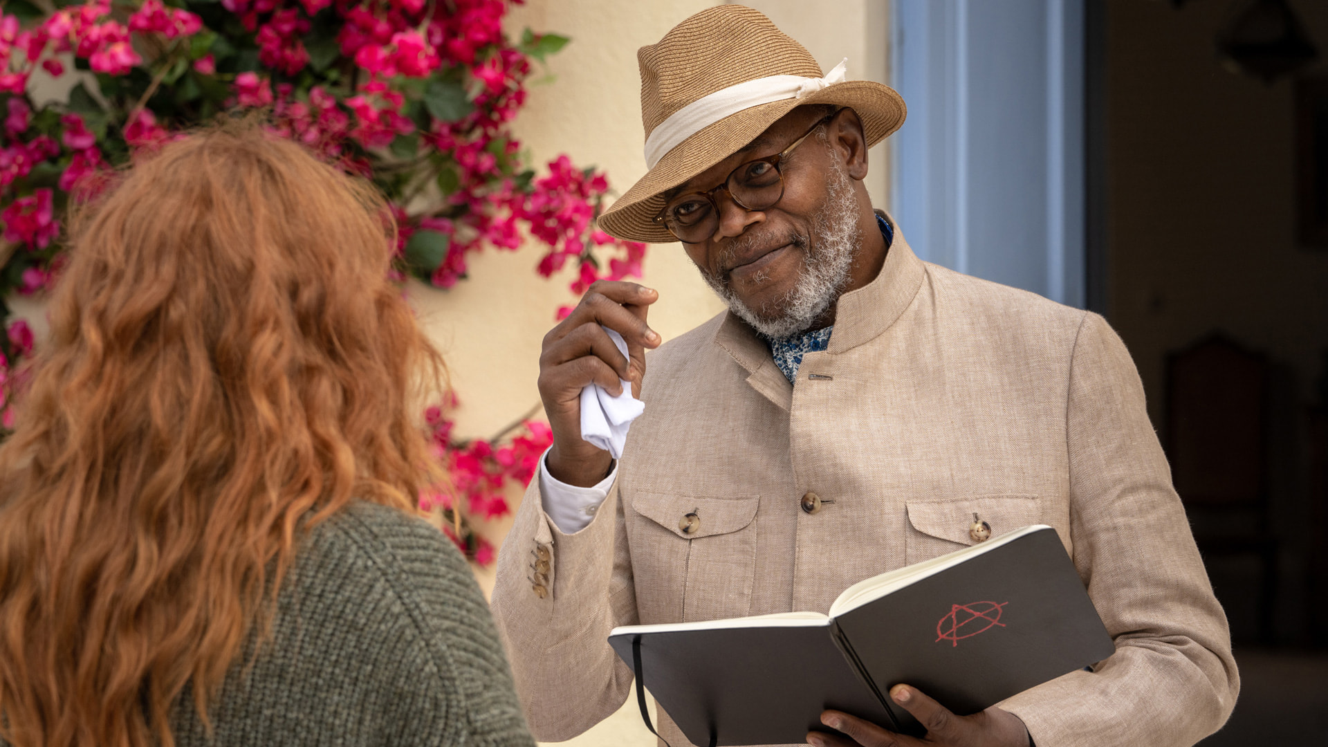 Henry Cavill à frente de um grande elenco com Samuel L. Jackson e