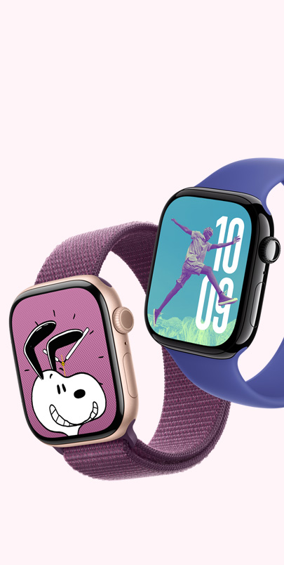 Due Apple Watch Series 10. Il primo ha il quadrante Snoopy e un cinturino Sport Loop prugna. Il secondo ha il quadrante Foto e un cinturino Solo Loop blu oltremare. Fai clic sul pulsante “+” per vedere più informazioni sulle opzioni di personalizzazione.